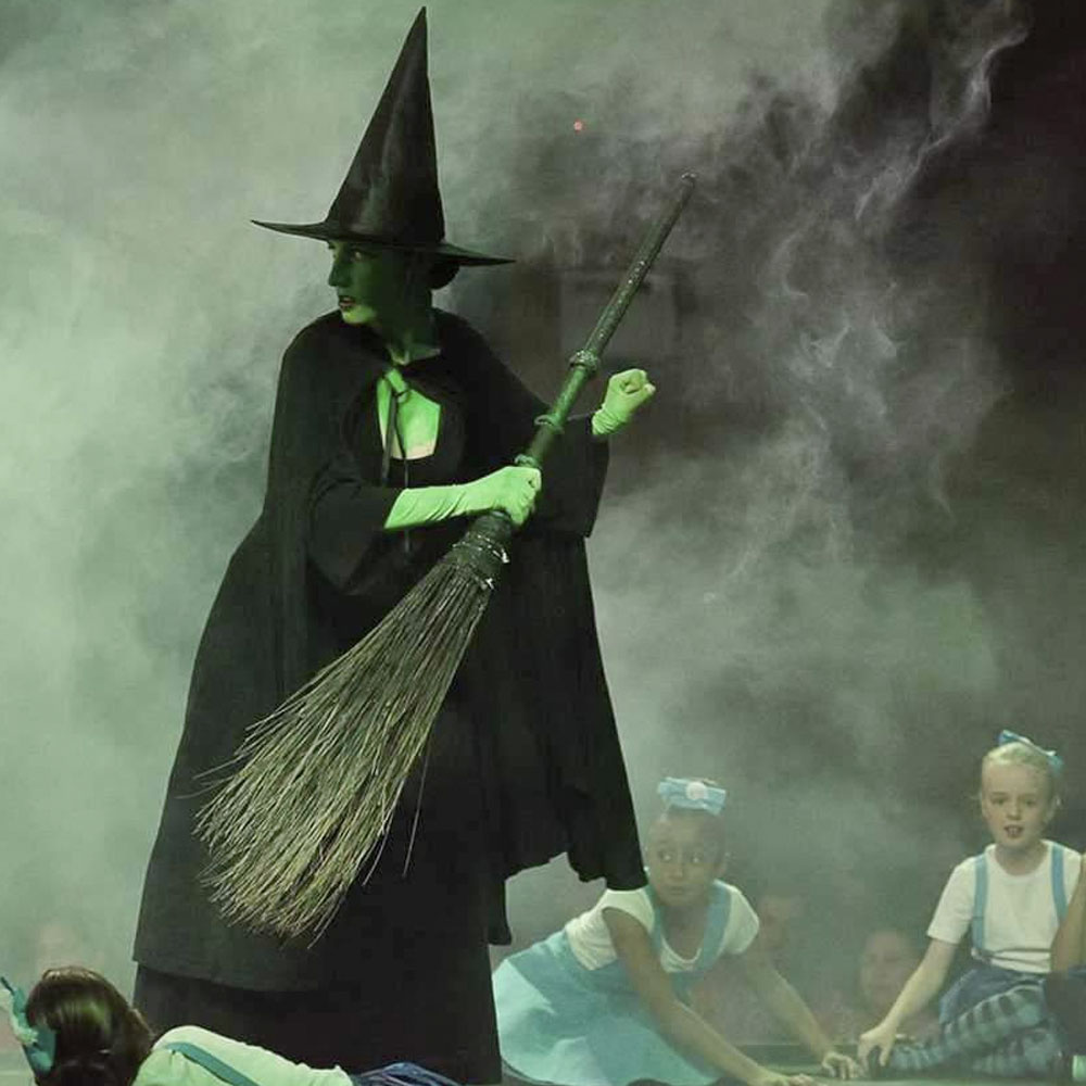 Agencia de Eventos en Madrid Alquiler Máquina de Humo